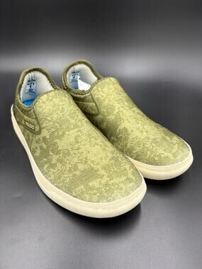 Men’s Psudo Wren Olive Sand Slip On Shoes Size 9 New in Box
